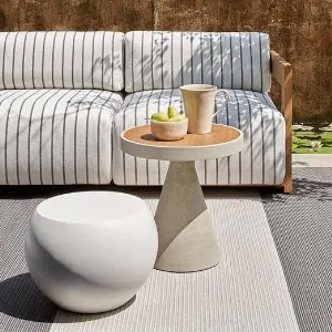 Bahçe Mobilyası